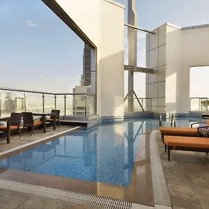 Ramada Corniche Ξενοδοχείο